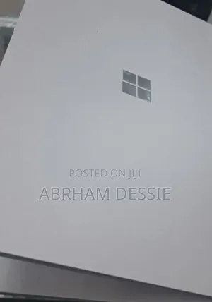 New Laptop Microsoft Surface Book 2 16GB Intel Core I7 SSD 256GB