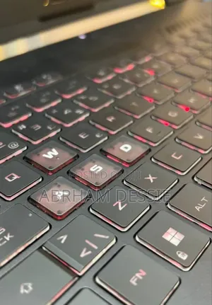 New Laptop Asus 16GB AMD Ryzen 7 SSD 512GB