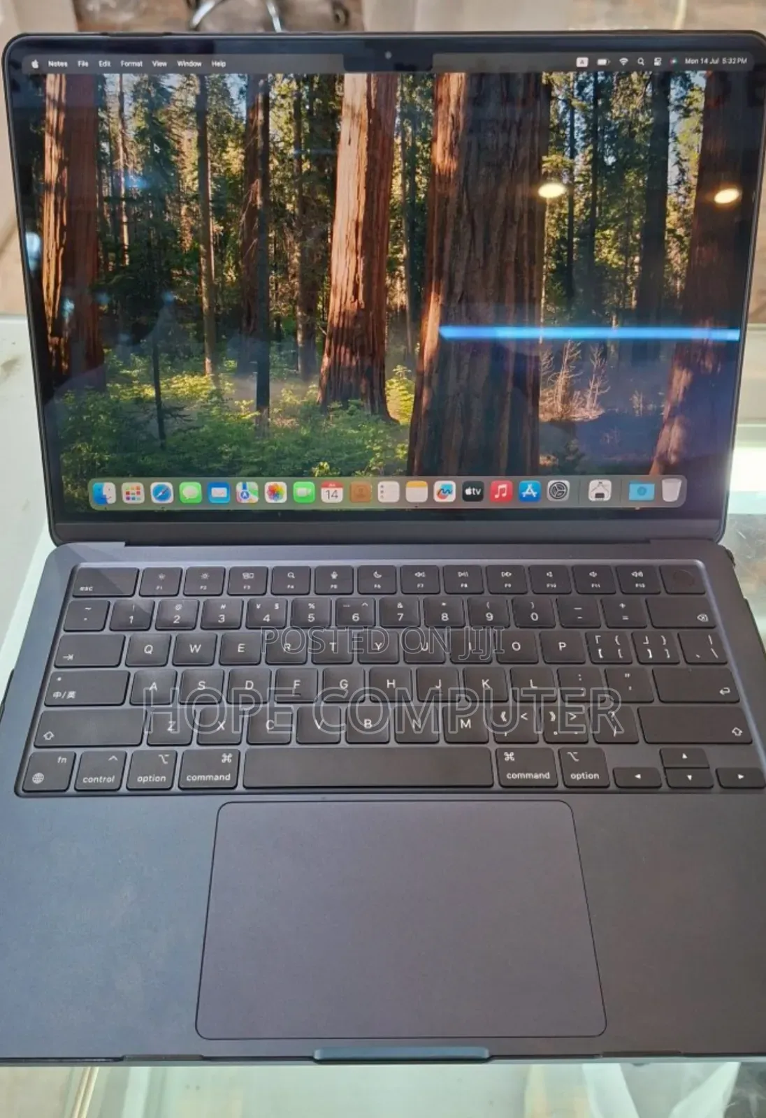 New Laptop Apple MacBook Air 2022 M2 8GB Apple M2 SSD 256GB