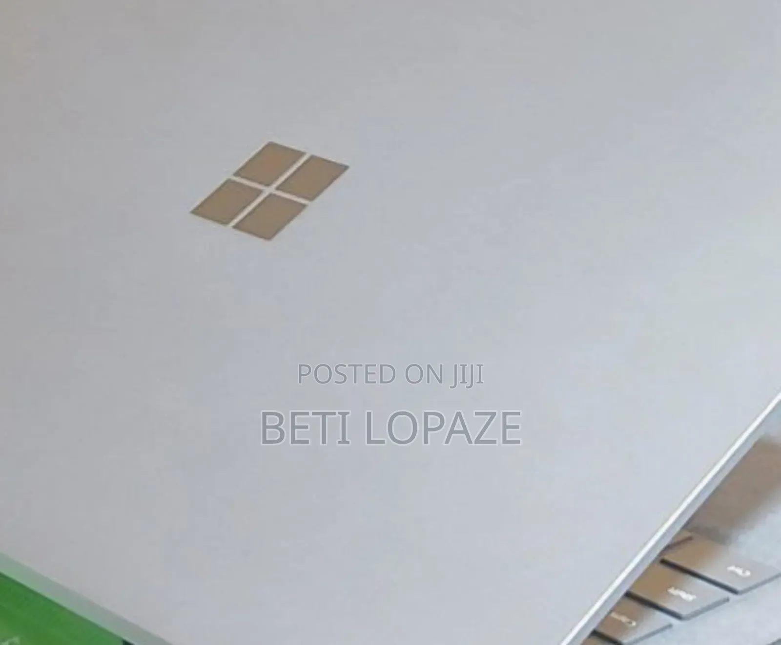 New Laptop Microsoft Surface 16GB Intel Core I7 SSD 512GB