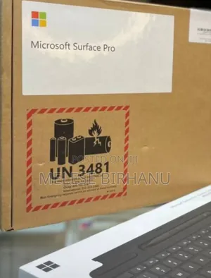 New Laptop Microsoft Surface Pro 16GB Intel Core I7 SSD 512GB