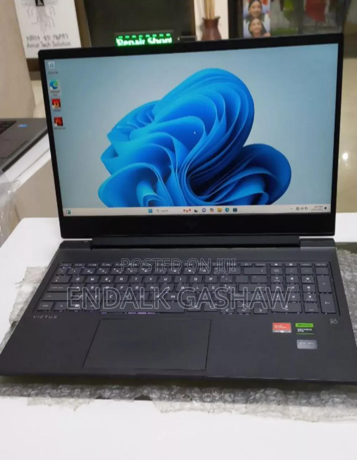 New Laptop HP Victus 16 16GB AMD Ryzen 7 SSD 1T