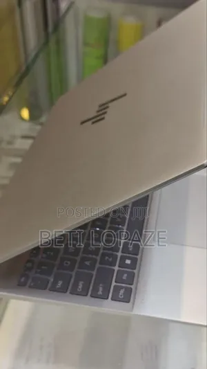 Photo - New Laptop HP Pavilion 15 16GB Intel Core I7 SSD 1T