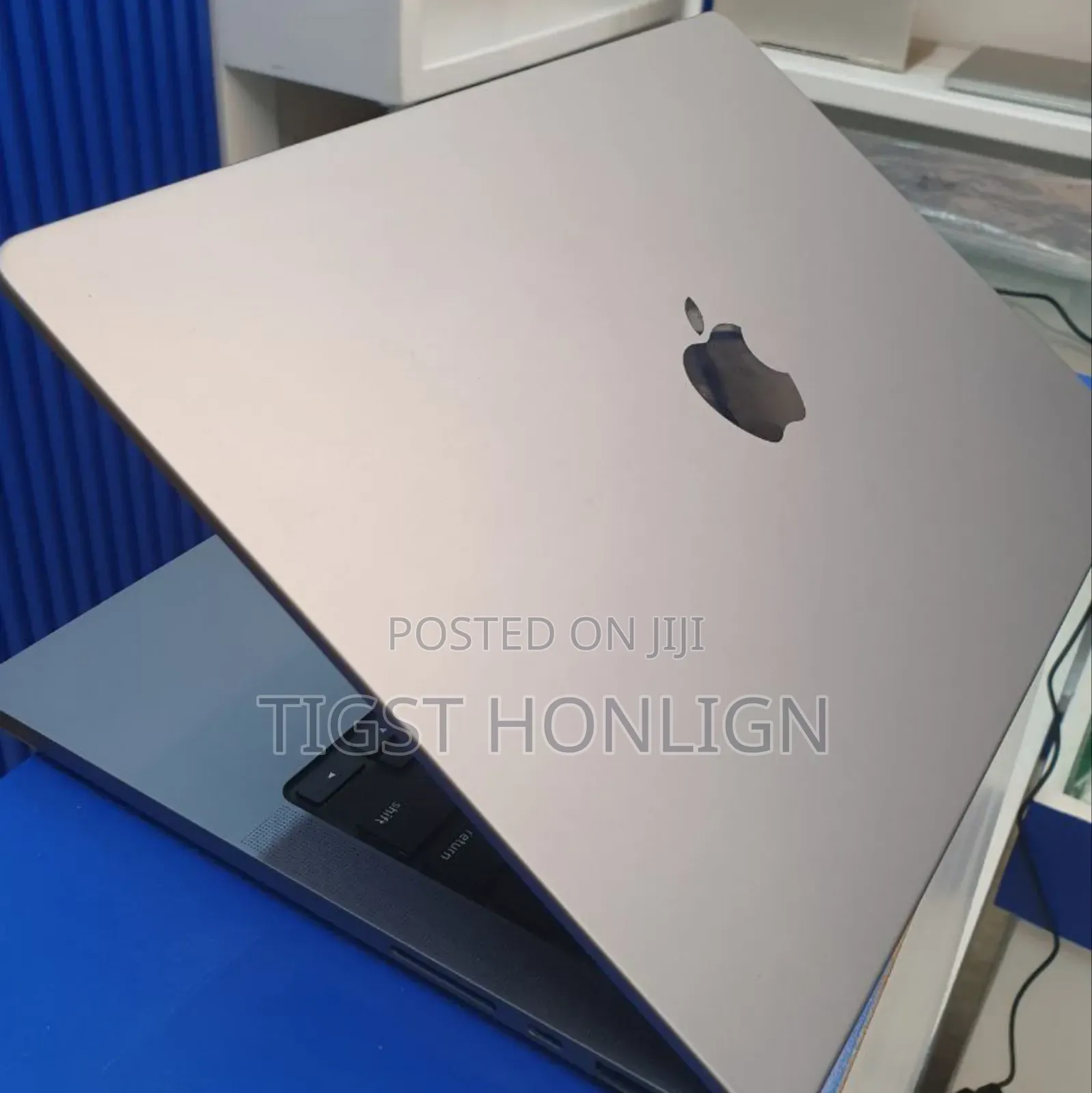 New Laptop Apple MacBook Pro M1 16GB Apple M1 SSD 1T