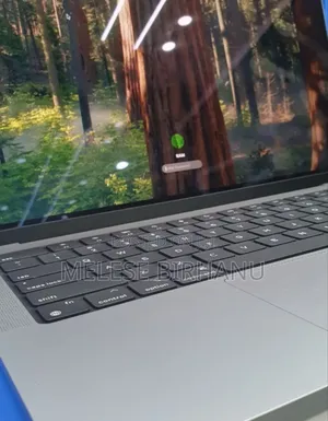 New Laptop Apple MacBook Pro 2021 M1 32GB Apple M1 Max SSD 2T