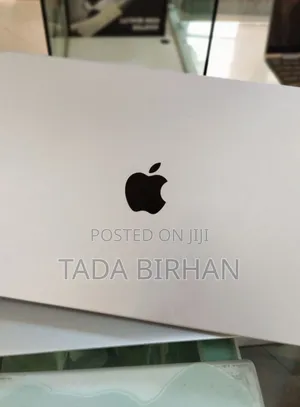 New Laptop Apple MacBook Pro M1 16GB Apple M1 Pro SSD 512GB