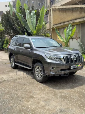 Photo - Toyota Land Cruiser Prado 2021 Black