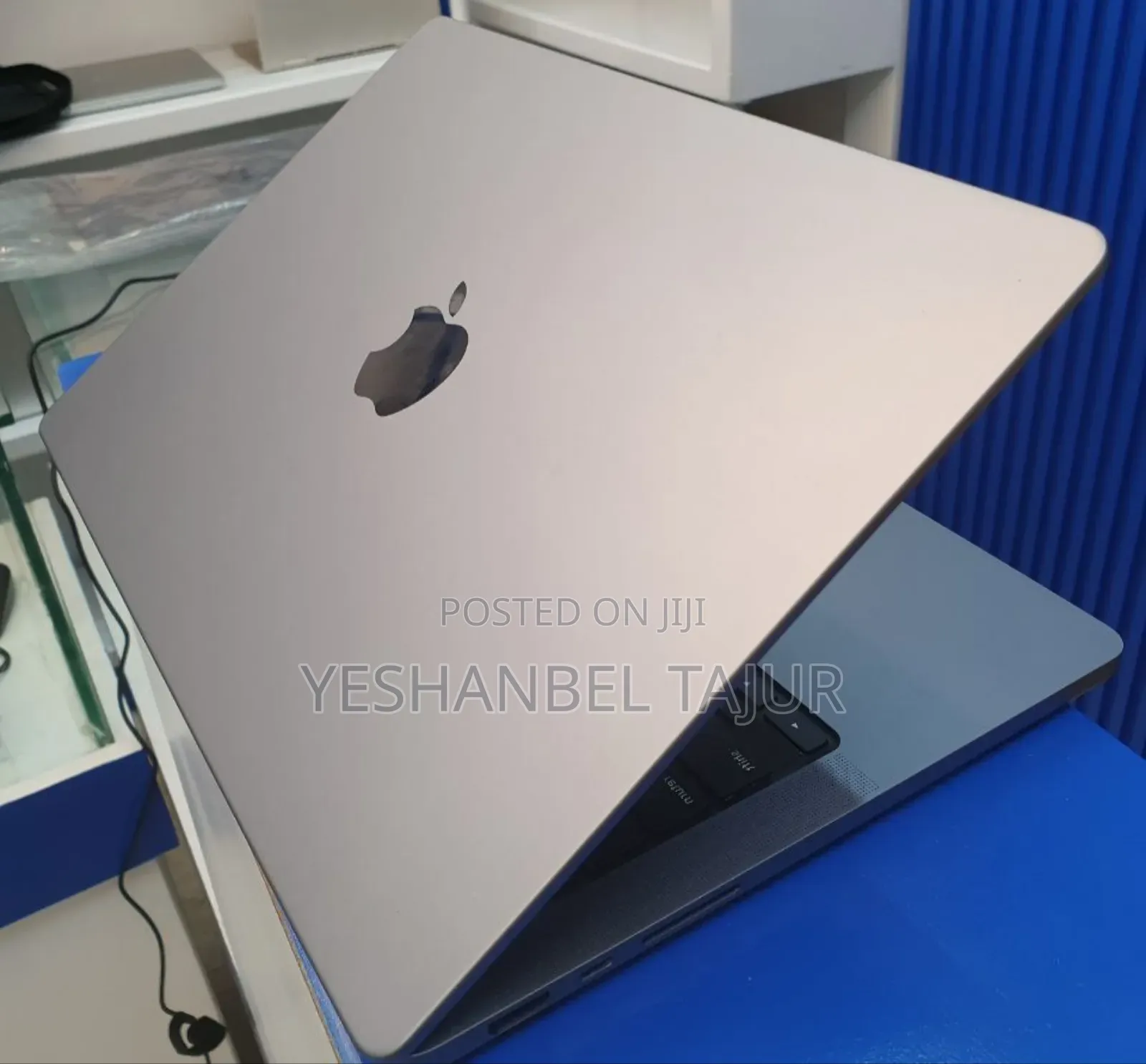 New Laptop Apple MacBook Pro M1 16GB Apple M1 SSD 1T