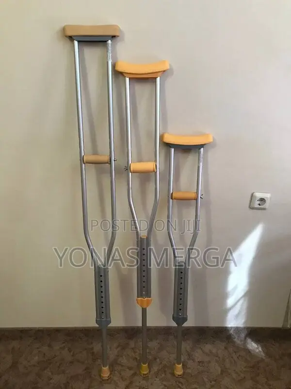 Kranch|| Ephycrua - Axillary Crutch
 Axillary Crutch, Adult