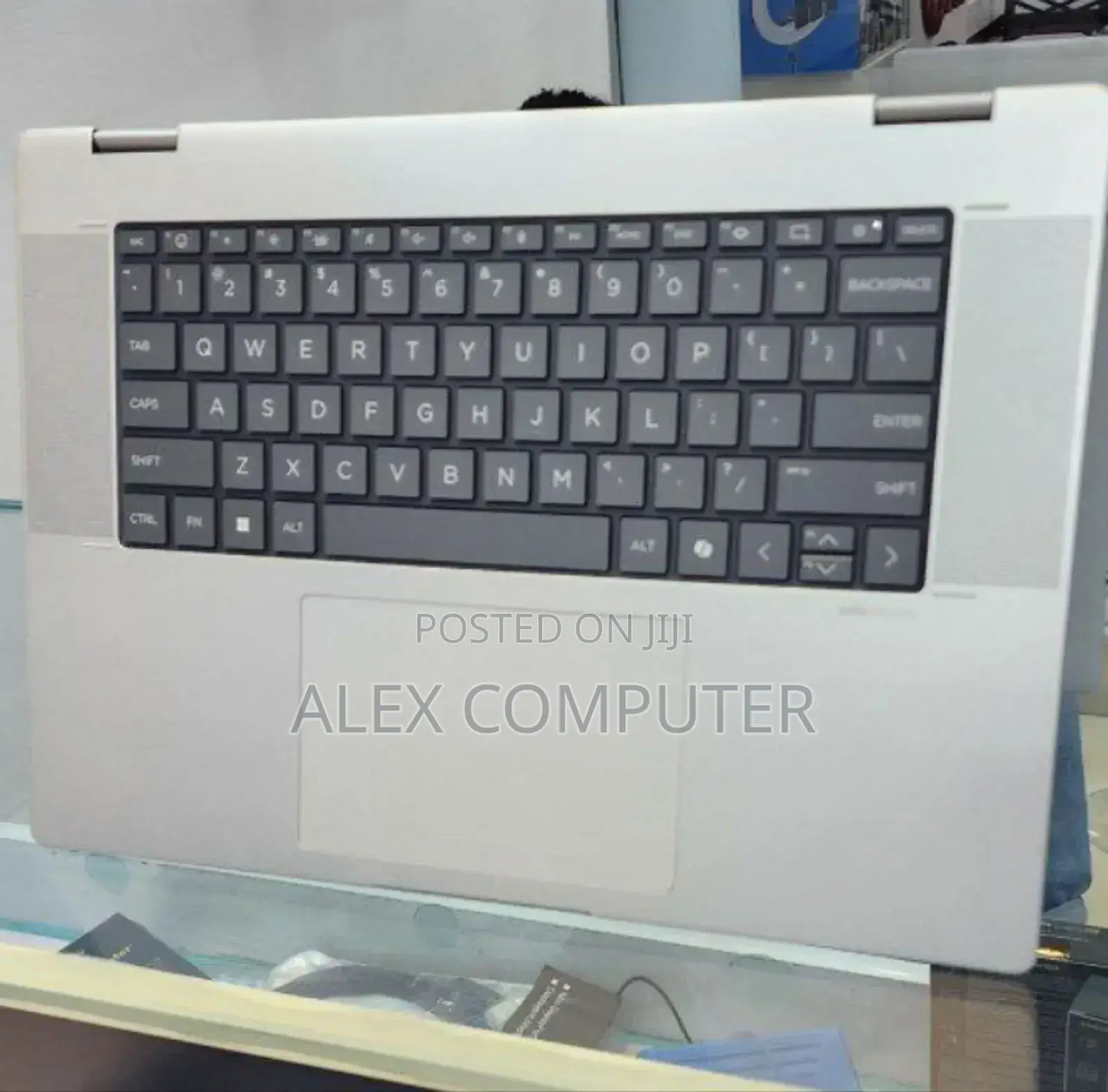 New Laptop HP Envy X360 16GB Intel Core Ultra 7 SSD 512GB