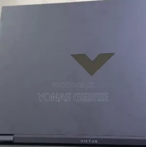 New Laptop HP Victus 15 16GB AMD Ryzen 7 SSD 1T