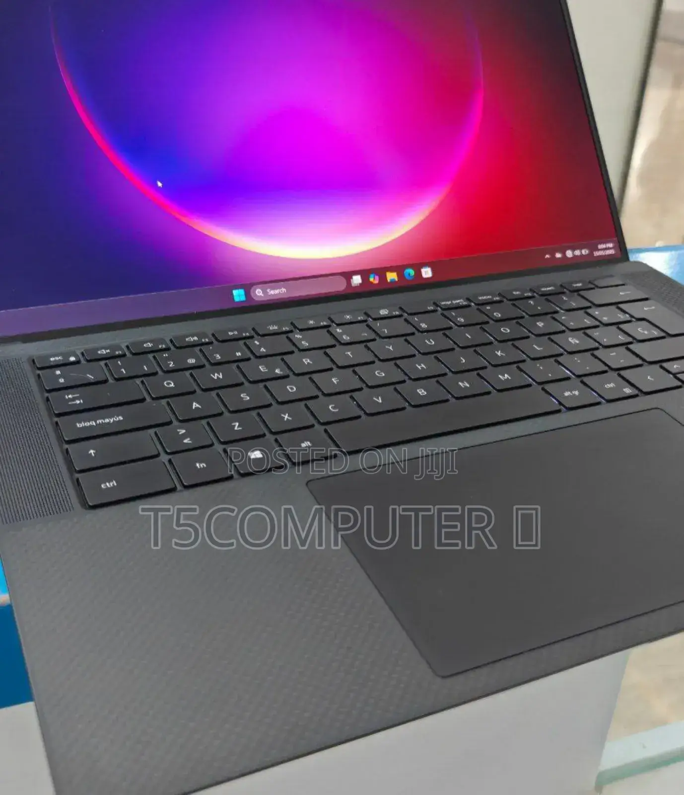 New Laptop Dell XPS 15 16GB Intel Core I7 SSD 512GB