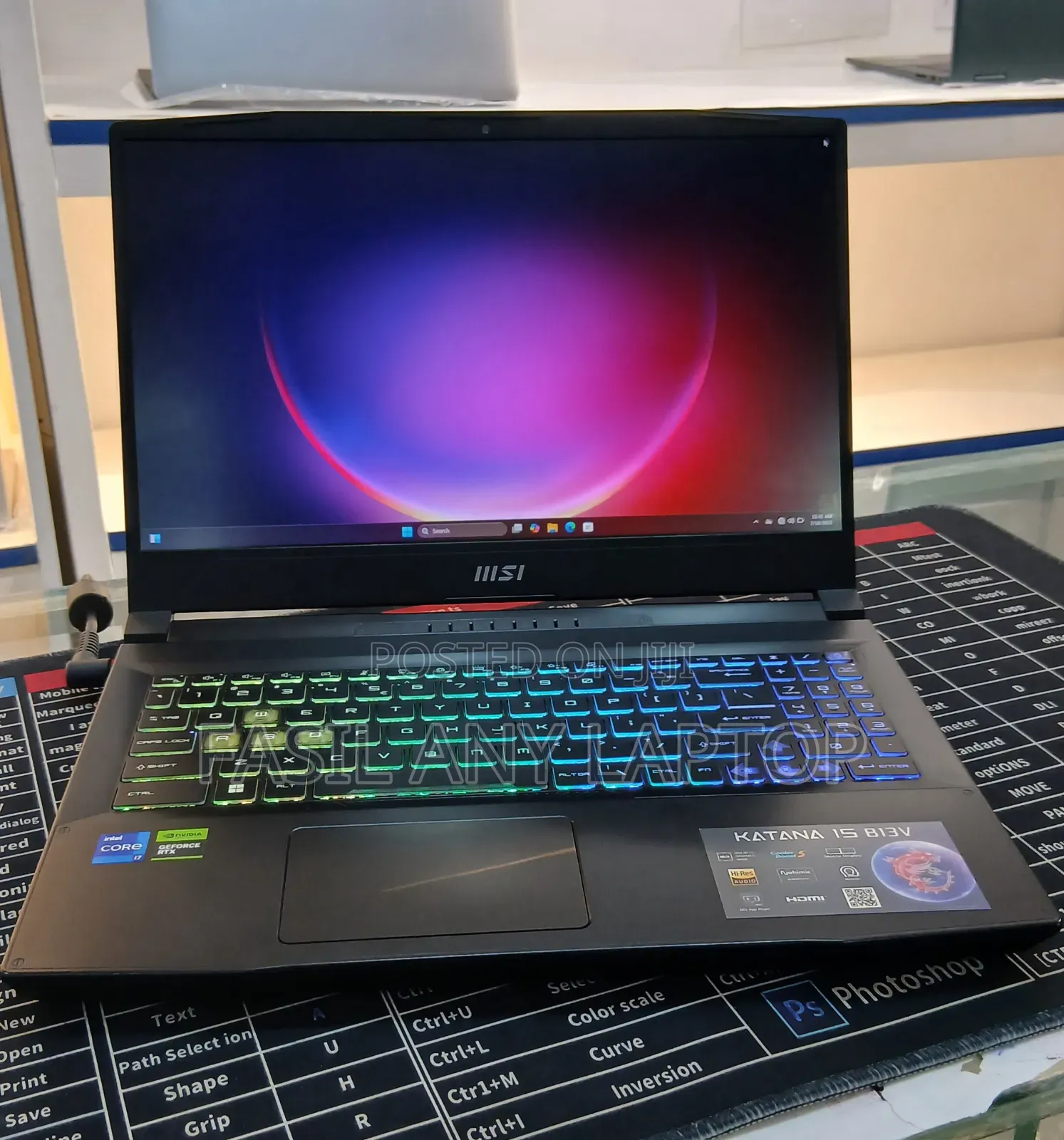 New Laptop MSI Katana 15 8GB Intel Core I7 SSD 512GB