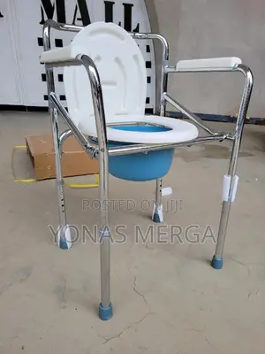 Photo - Bedside Commode(Use in Bedroom嵿وtoilet Chair=÷Person Hygiene