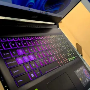 New Laptop MSI Katana 15 16GB Intel Core I7 SSD 512GB