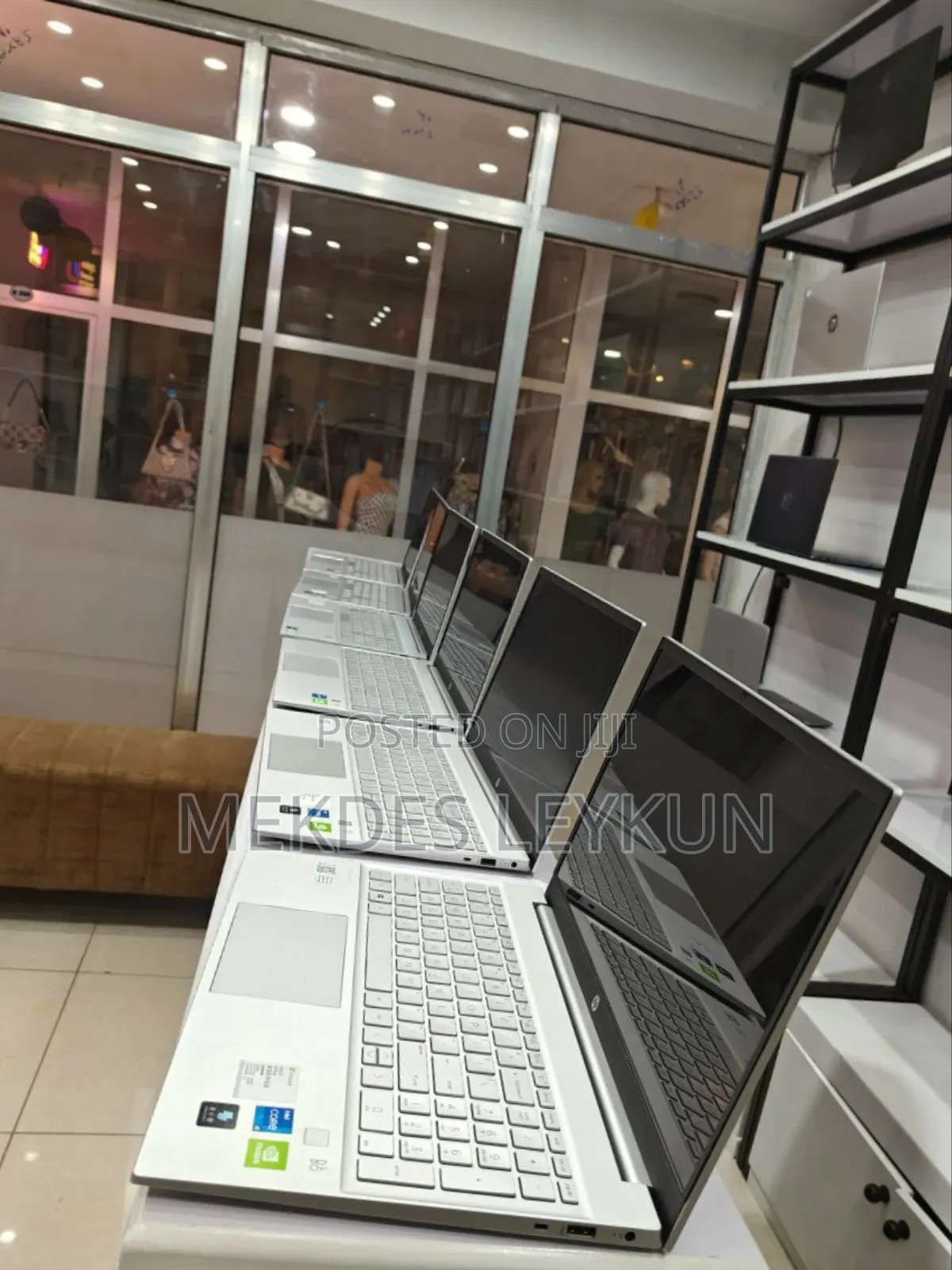 New Laptop HP Pavilion 15 16GB Intel Core I5 SSD 512GB