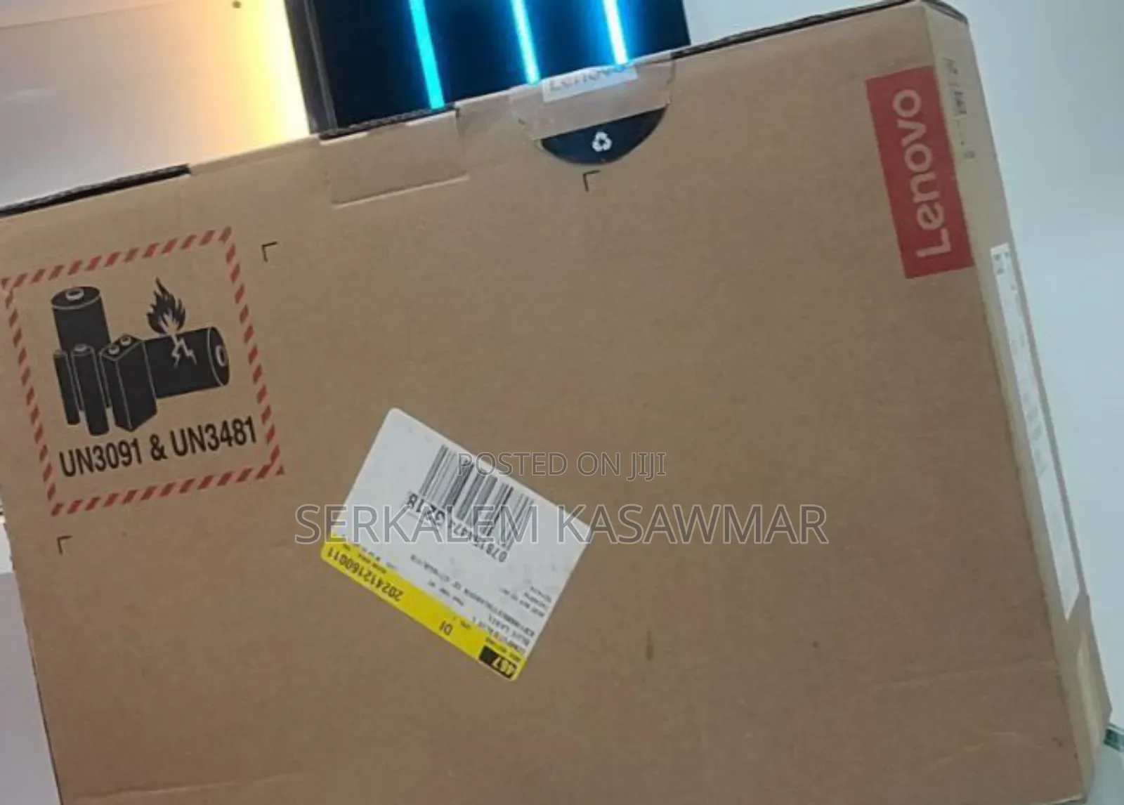 New Laptop Lenovo Yoga Book 9i 16GB Intel Core Ultra 7 SSD 1T