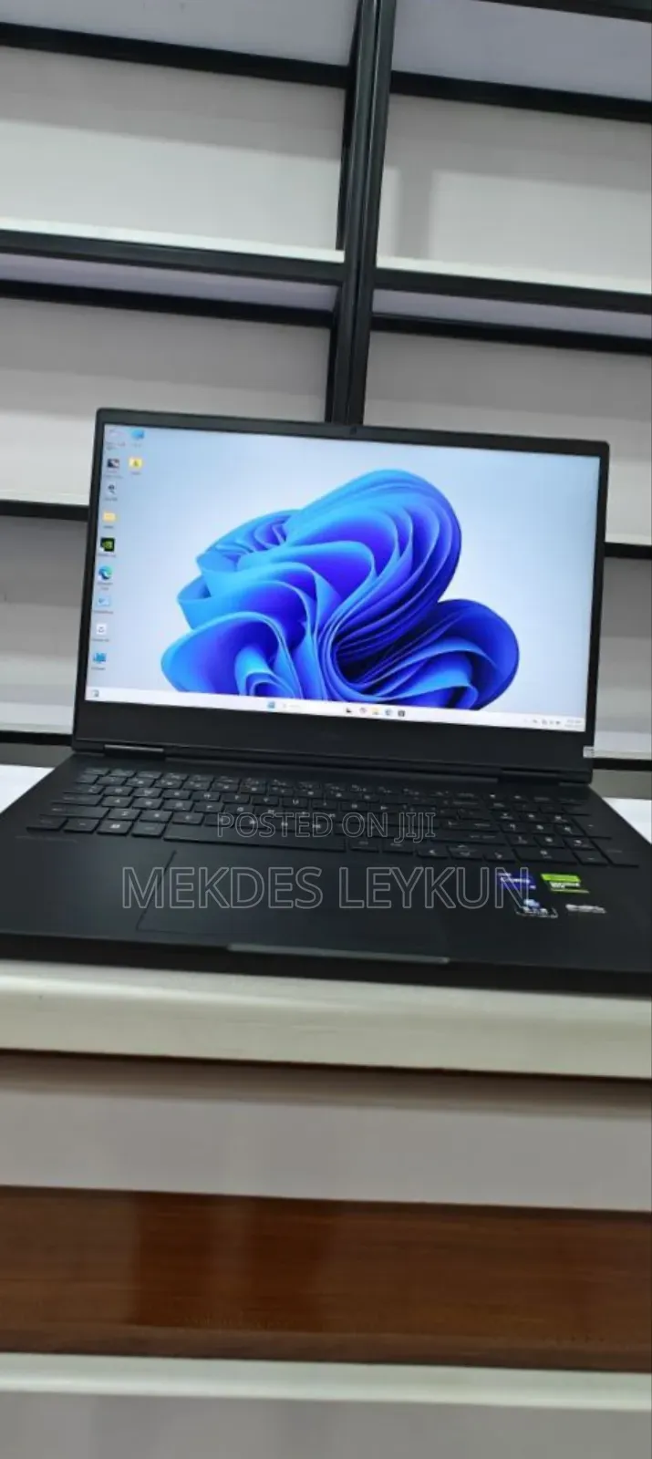 New Laptop HP Omen 16 16GB Intel Core I9 SSD 1T