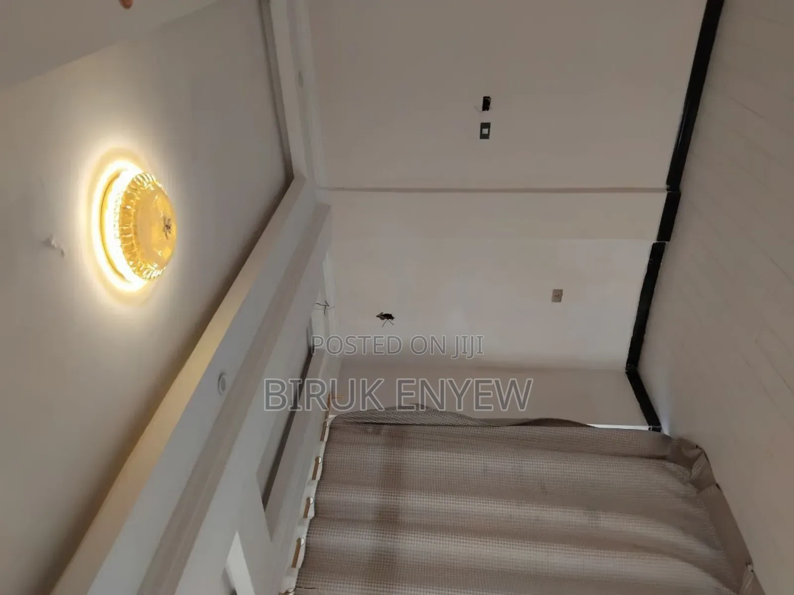 Furnished 11bdrm House in Bole for sale