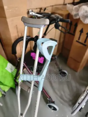 Photo - Crutches鴦我crutches袸菼elbow Axillary Crutches袴我crutches New