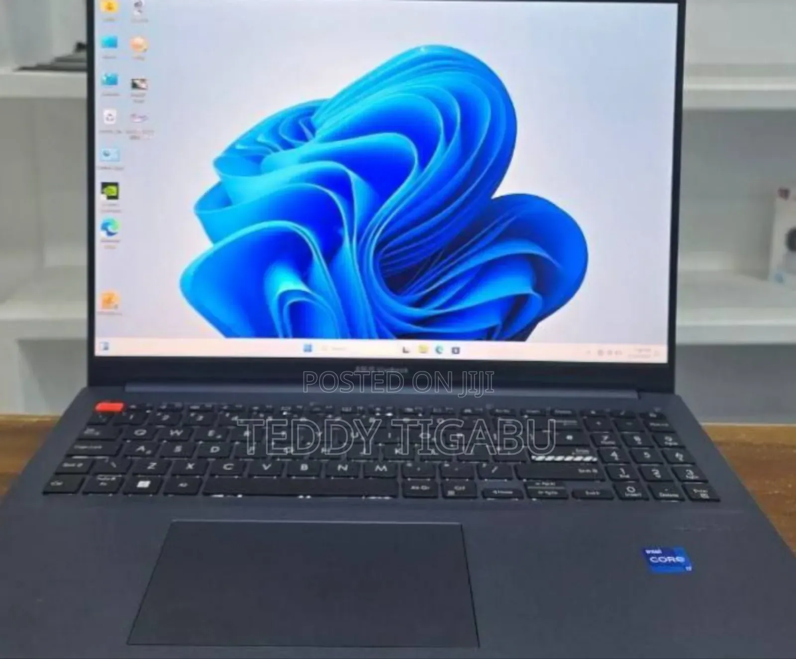 New Laptop Asus Vivobook 16 16GB Intel Core I7 SSD 512GB