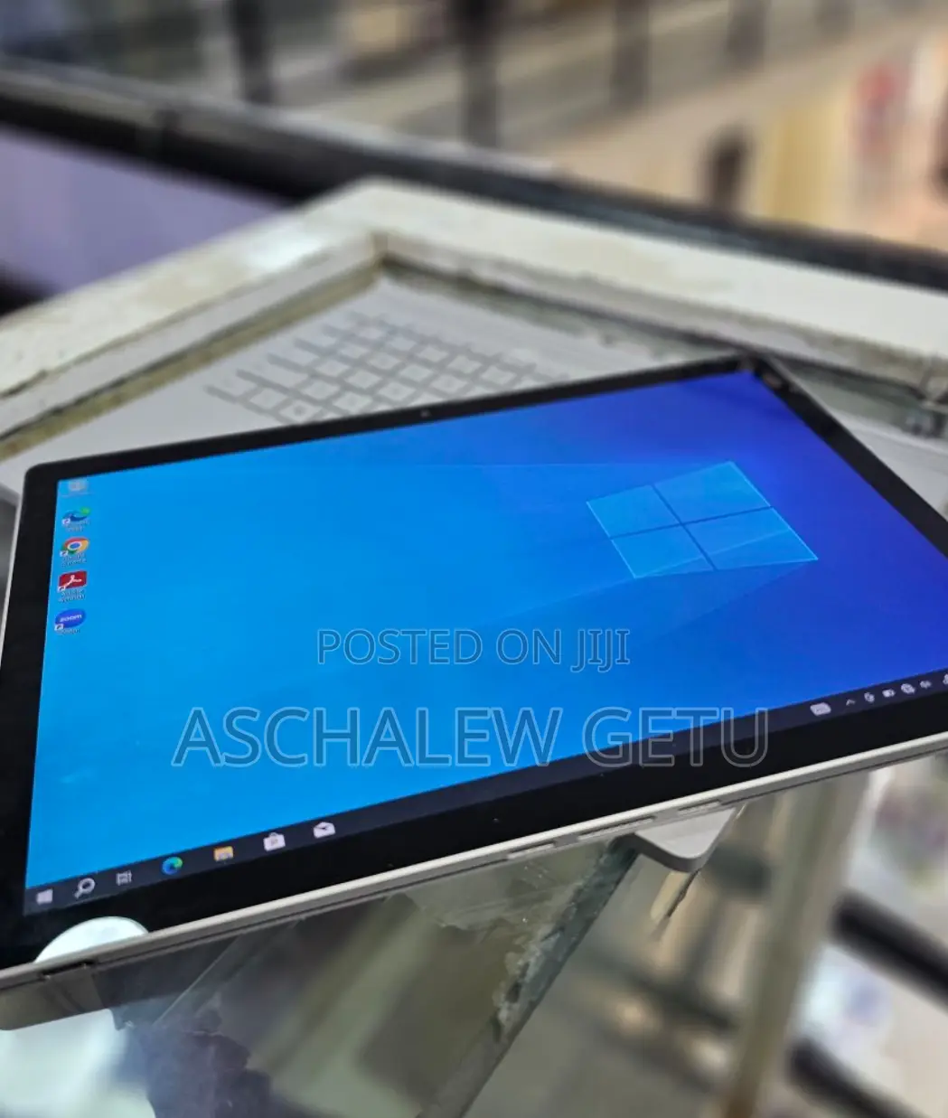 New Laptop Microsoft Surface 16GB Intel Core I7 SSD 256GB