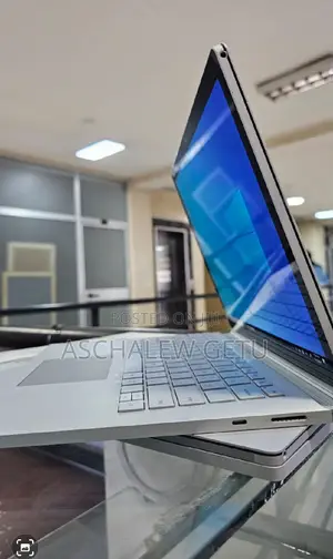 New Laptop Microsoft Surface 16GB Intel Core I7 SSD 256GB