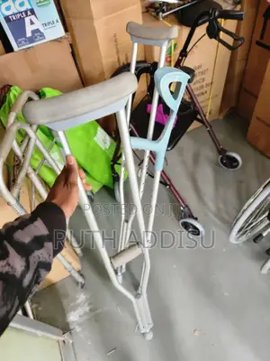 Crutches𧙕你crutches褚你crutches型式crutches袸你crutches寫真crutches