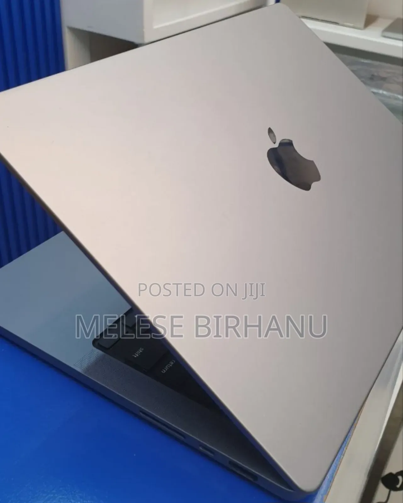 New Laptop Apple MacBook Pro M1 16GB Apple M1 Pro SSD 1T