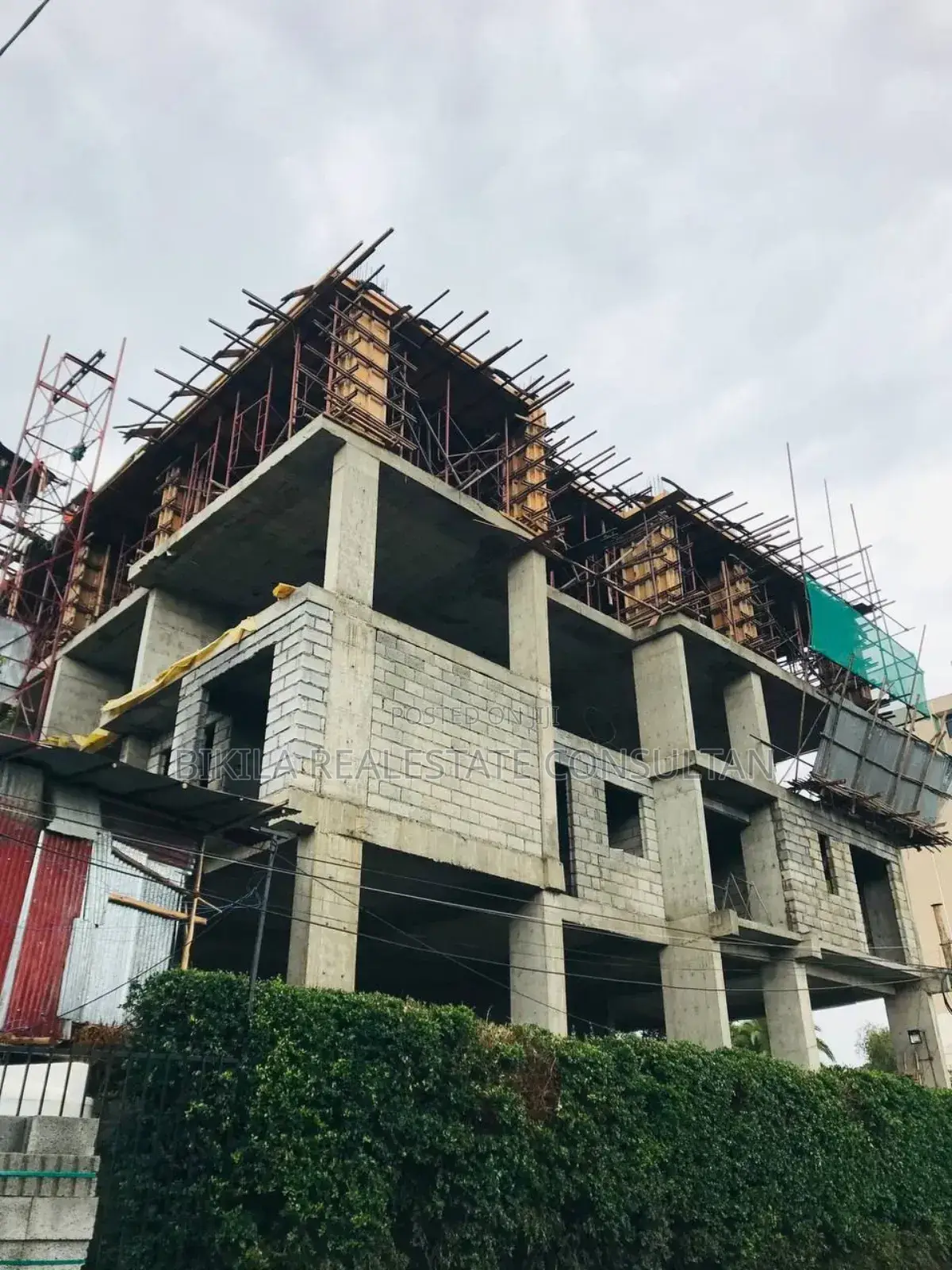 3bdrm Apartment in Mulhiem Realestate, Bole for sale