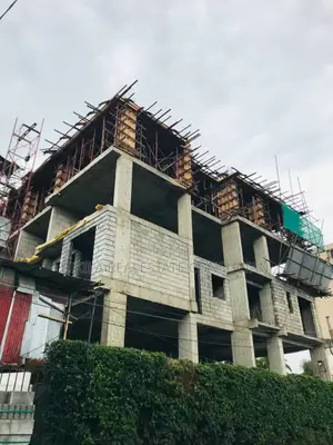 3bdrm Apartment in Mulhiem Realestate, Bole for sale