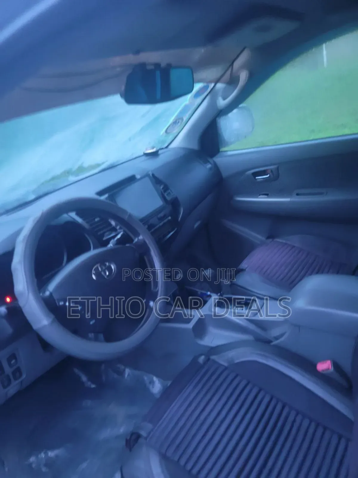 Toyota Hilux 2010 Blue