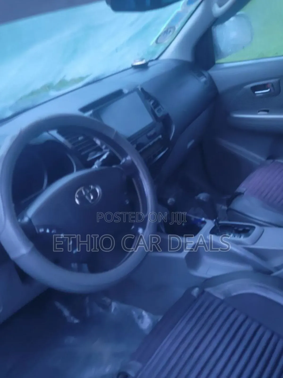 Toyota Hilux 2010 Blue