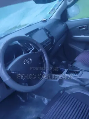 Toyota Hilux 2010 Blue