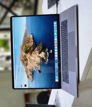 New Laptop Apple MacBook Pro 2019 32GB Intel Core I9 SSD 1T