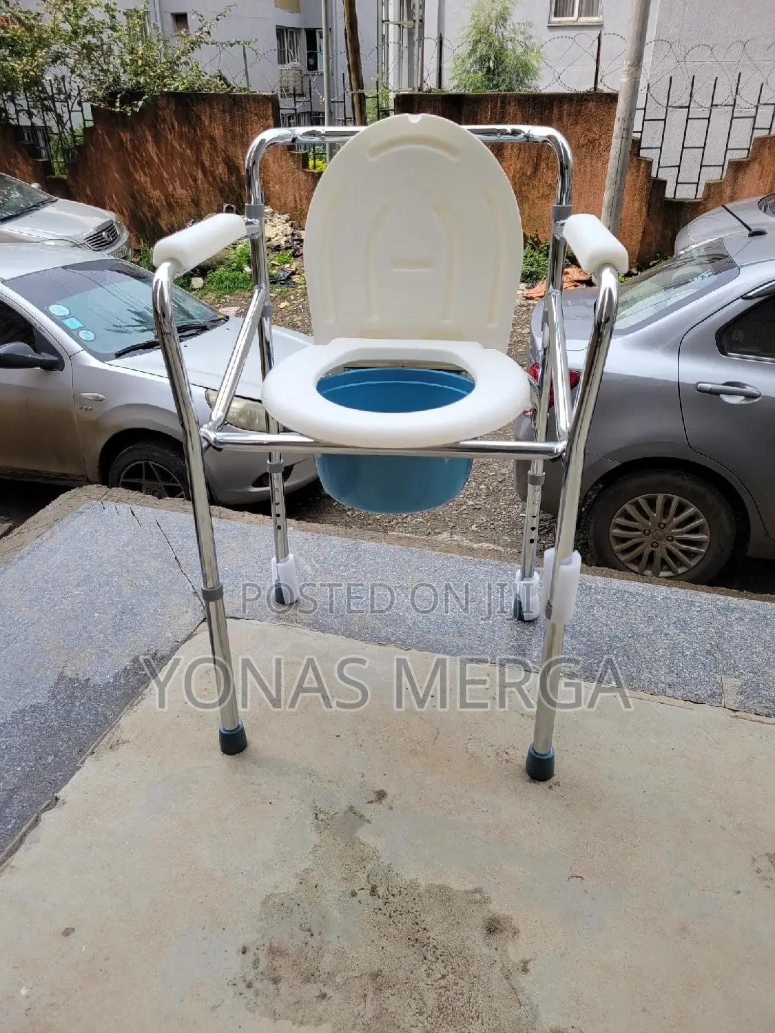 Toilet Chair Directly፯幽pot Chair~~Coated With Rust-Resistant