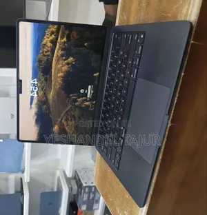 New Laptop Apple MacBook Air 2020 M1 8GB Apple M2 SSD 256GB