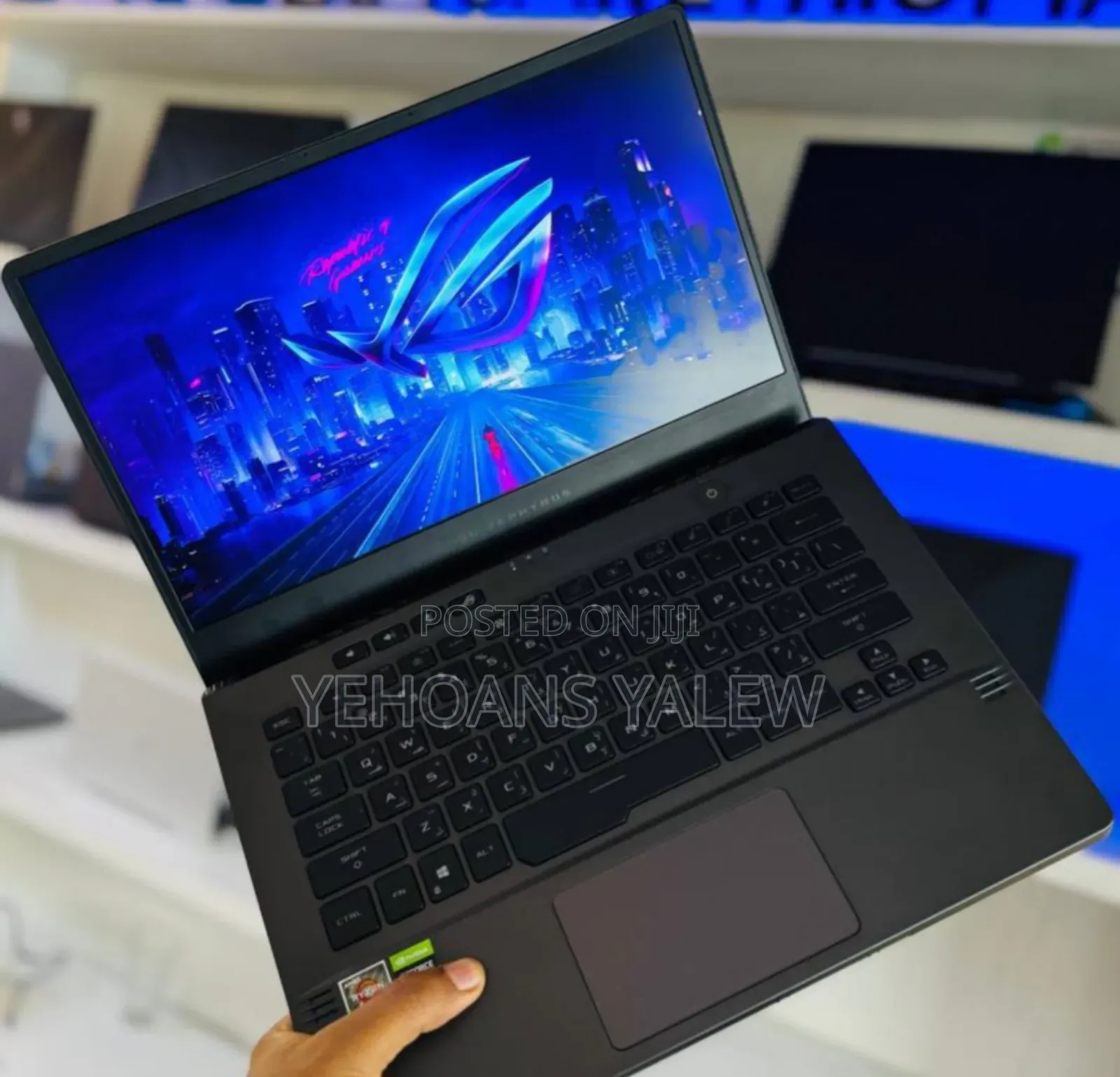 New Laptop Asus ROG Strix G16 G614 24GB AMD Ryzen 7 SSD 1T