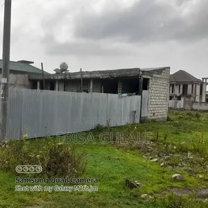 3bdrm Farm House in Oromia-Finfinne for sale