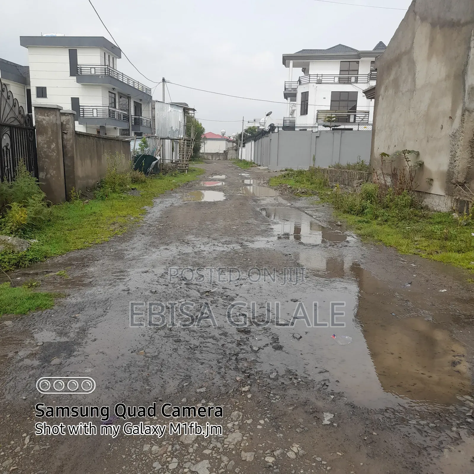 3bdrm Farm House in Oromia-Finfinne for sale