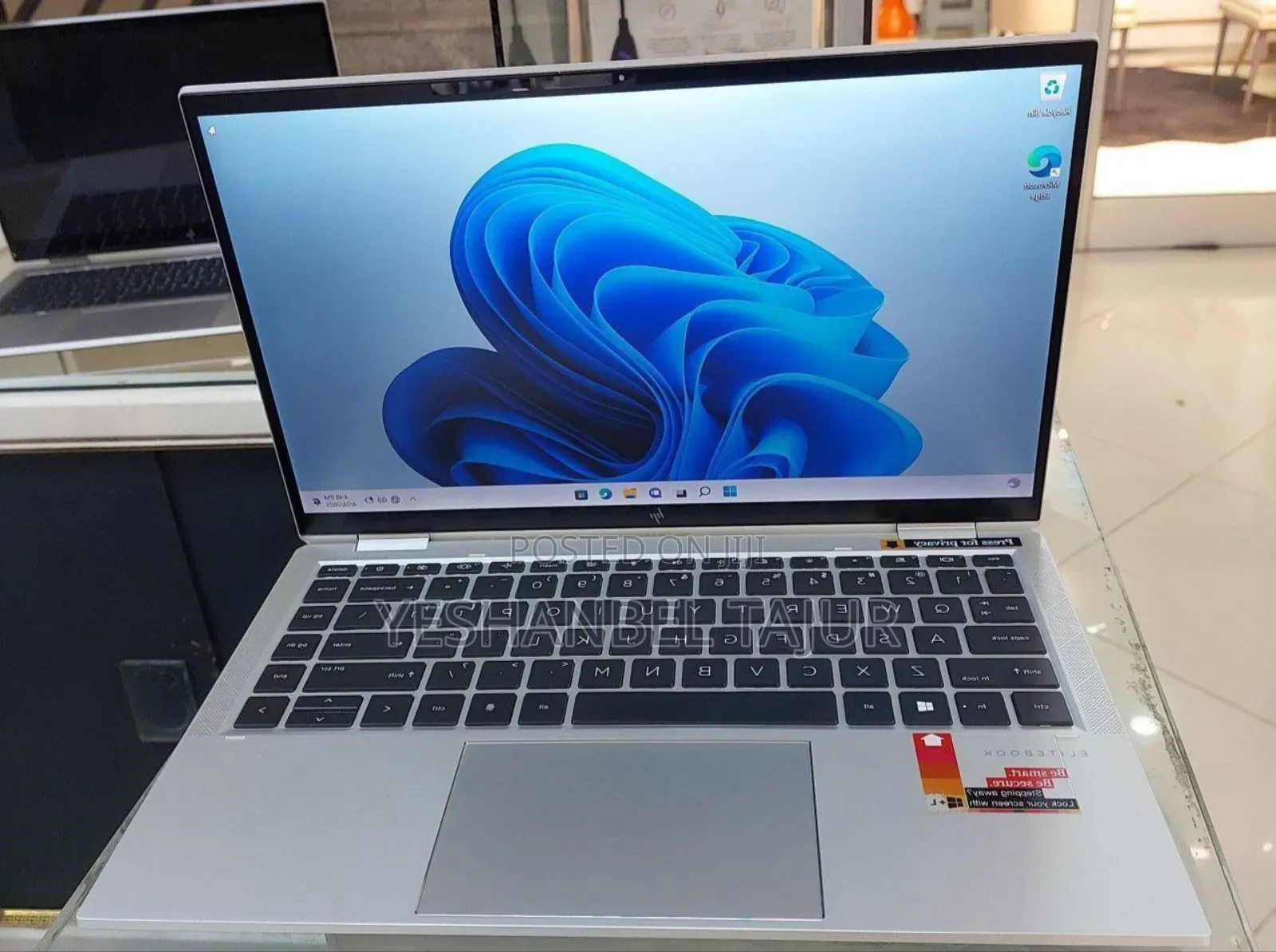 New Laptop HP EliteBook X360 1040 G7 16GB Intel Core I7 SSD 512GB