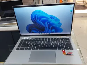 New Laptop HP EliteBook X360 1040 G7 16GB Intel Core I7 SSD 512GB