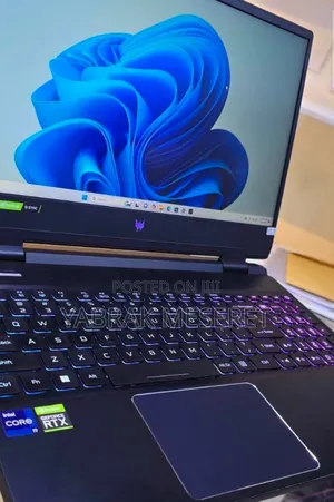 New Laptop Acer Predator Helios 300 16GB Intel Core I9 SSD 512GB