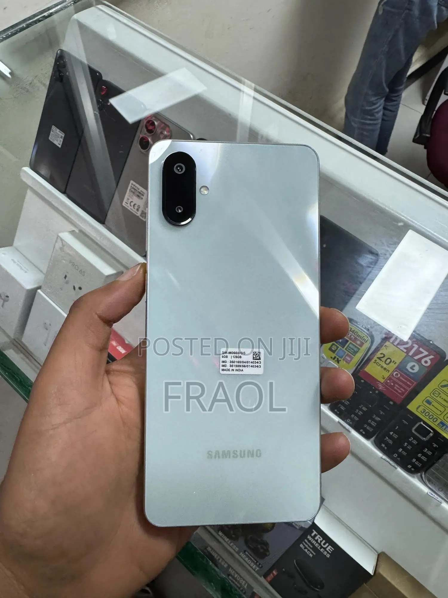 New Samsung Galaxy A06 128 GB Silver