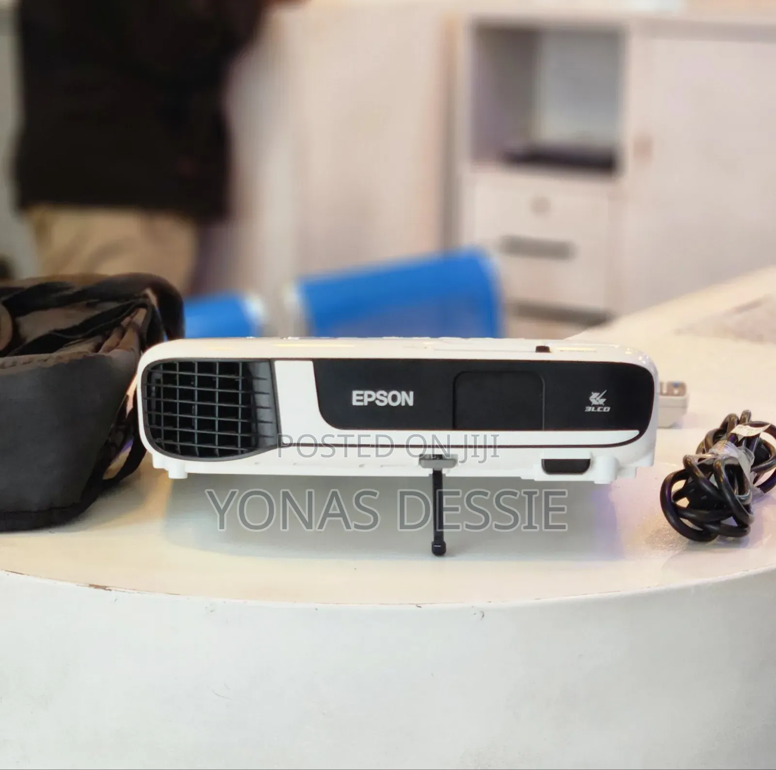 Eepson Projector
