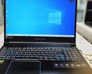 New Laptop Acer Predator Helios 300 16GB Intel Core I7 SSD 512GB