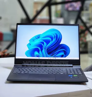 New Laptop HP Victus 15 16GB Intel Core I7 SSD 1T
