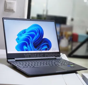 New Laptop HP Victus 15 16GB Intel Core I7 SSD 1T