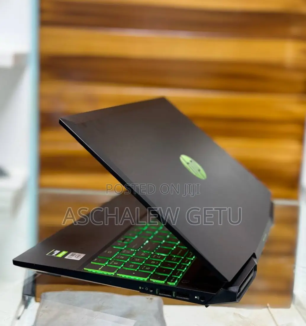 New Laptop HP Pavilion Power 15 16GB Intel Core I5 SSD 256GB