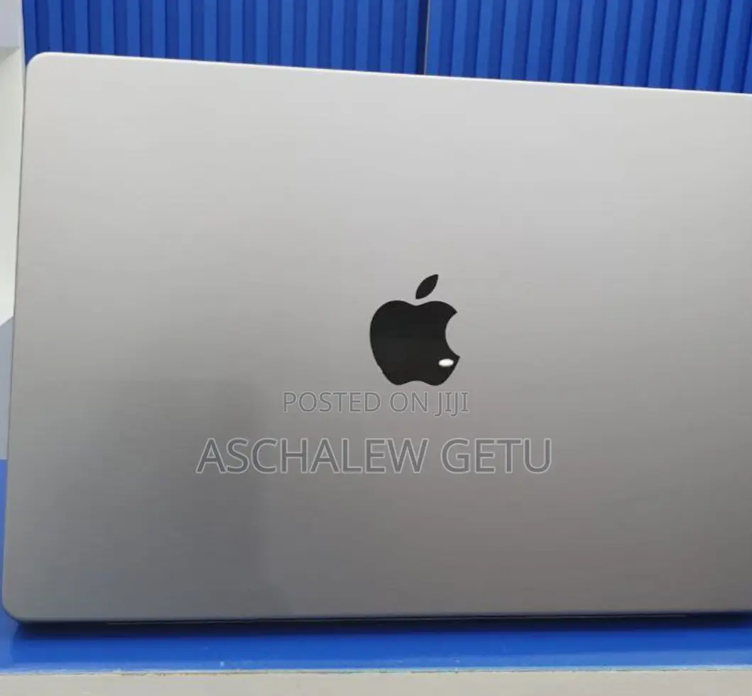 New Laptop Apple MacBook Pro 2021 M1 32GB Apple M1 SSD 256GB